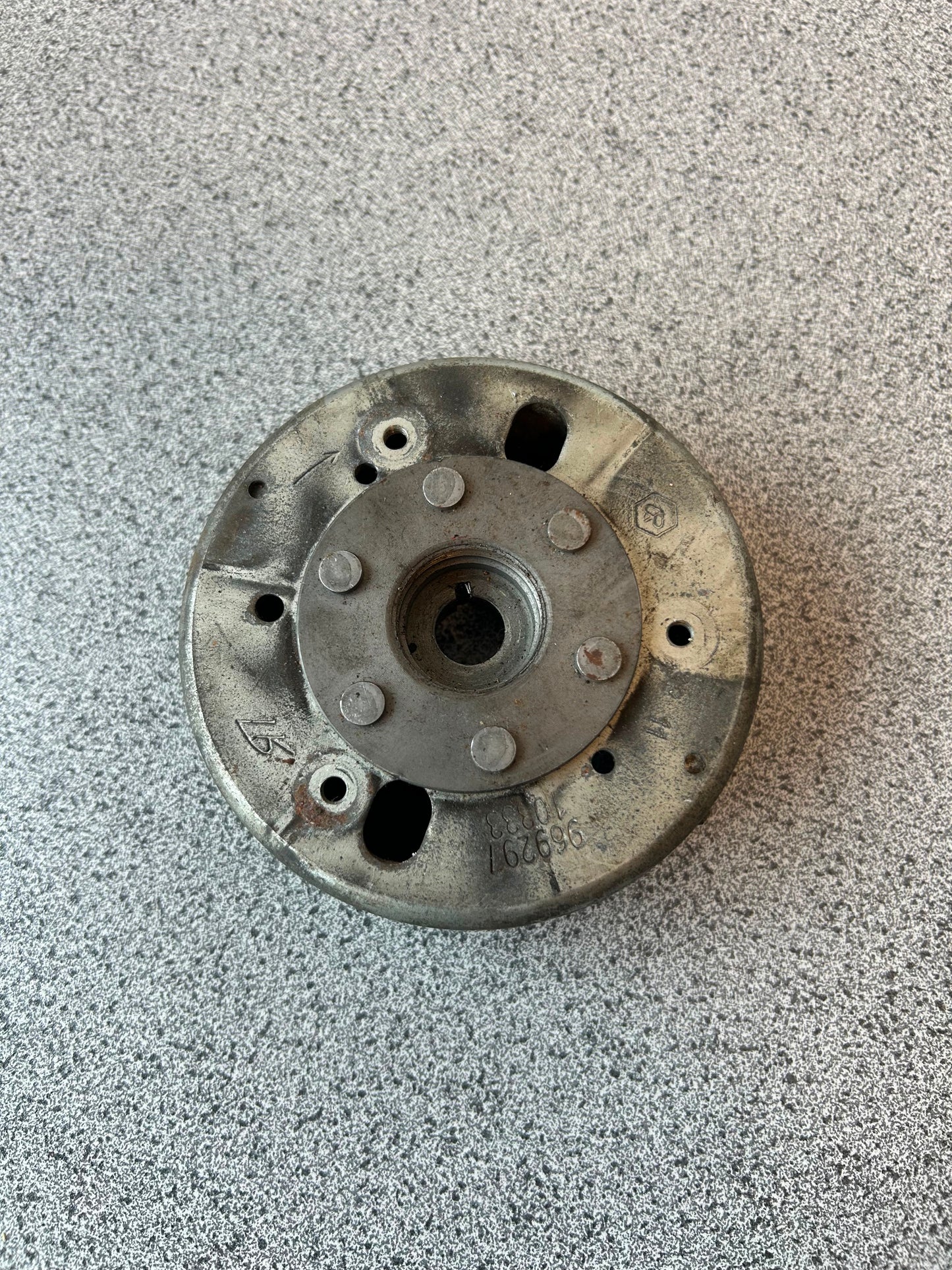 Vliegwiel Piaggio 4T 2V 50CC 969243