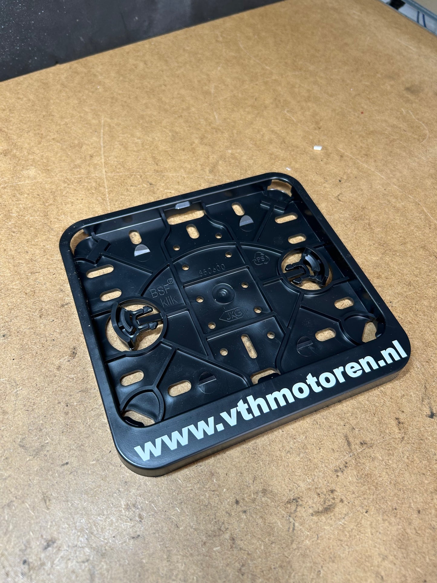 Kenteken houder | VTH Motoren