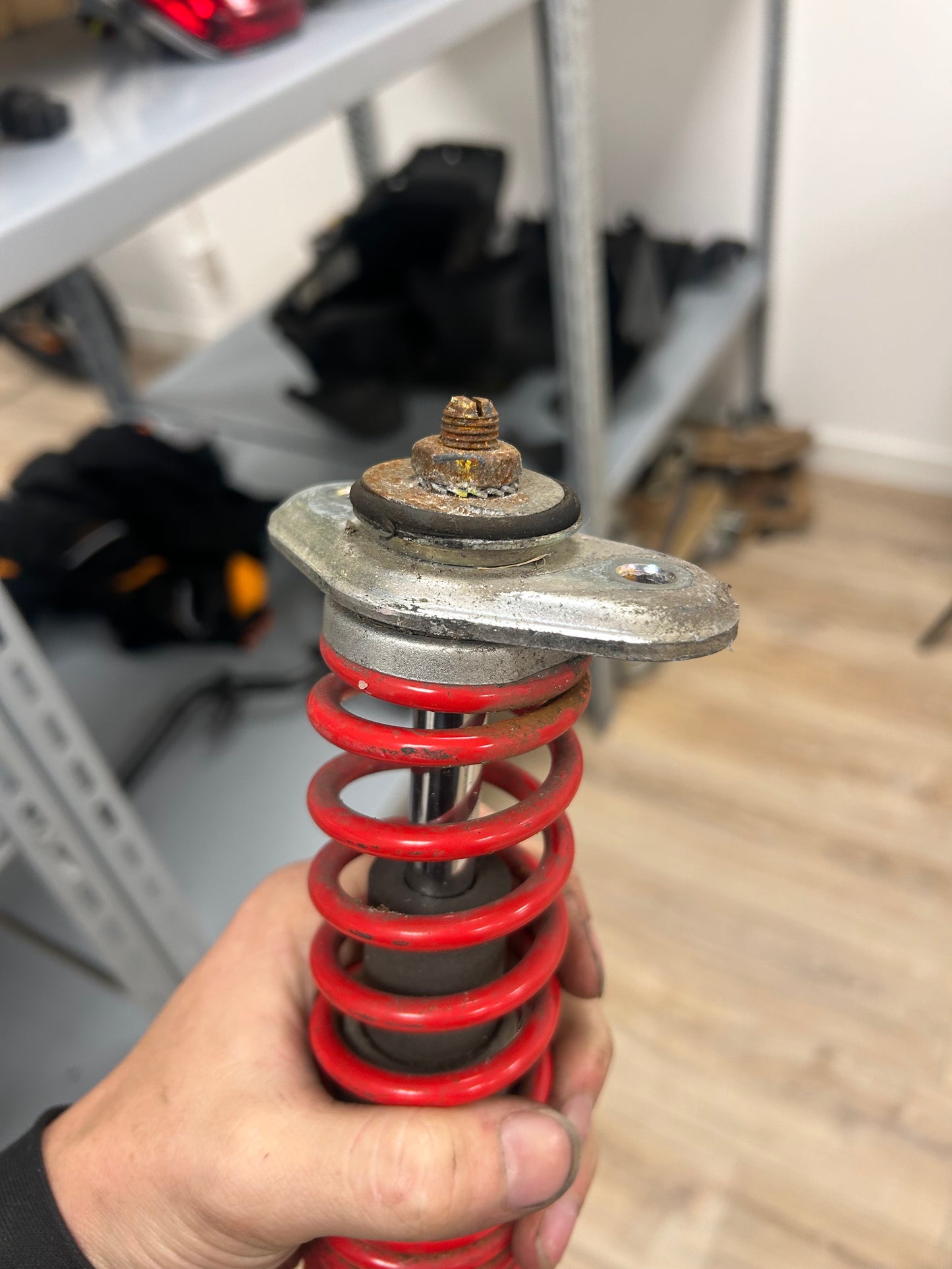 Vespa sprint schokbreker | Nieuw model