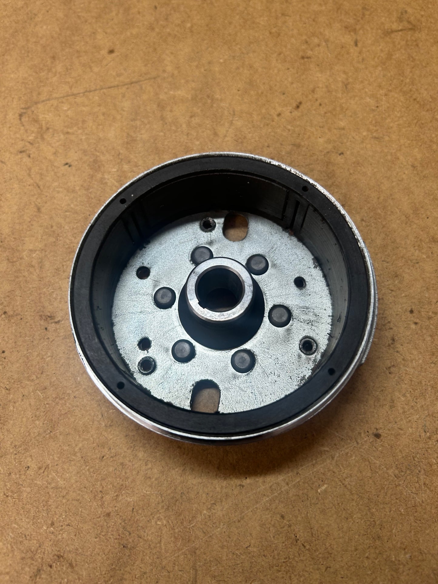Afgedraaid vliegwiel 4V | OEM 638953