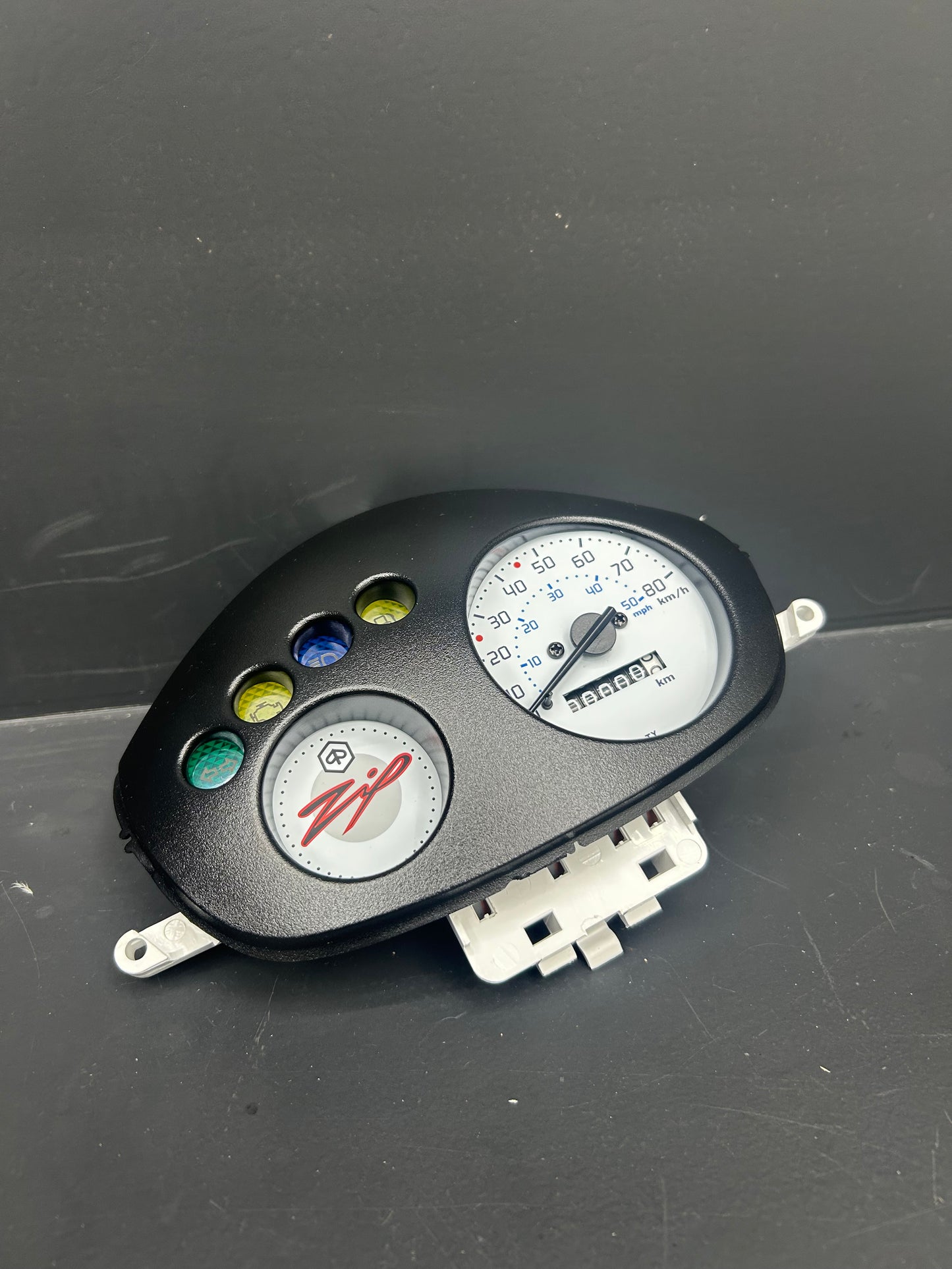 Piaggio zip teller iget