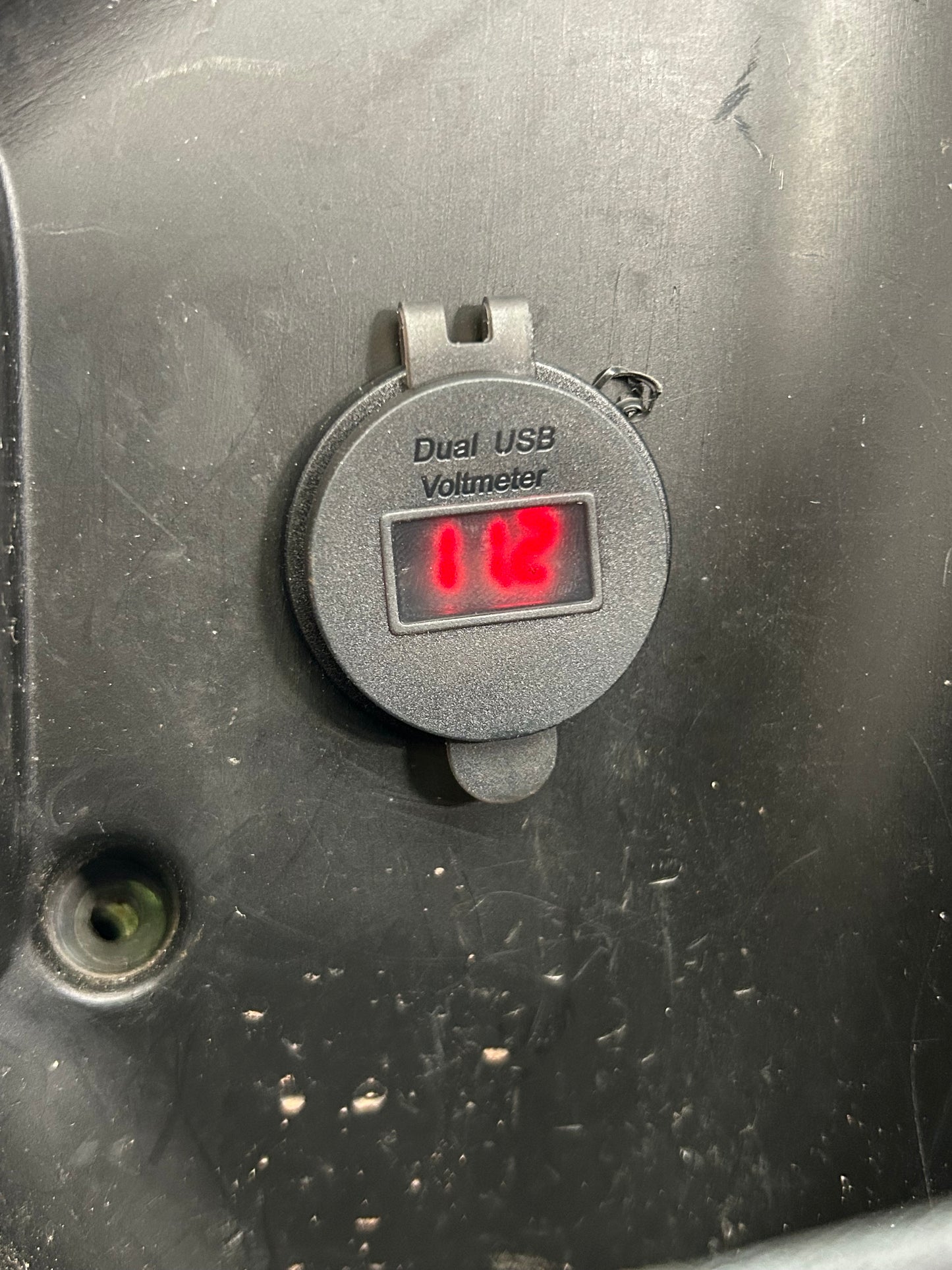 USB lader + voltmeter 2 poorten | Universeel