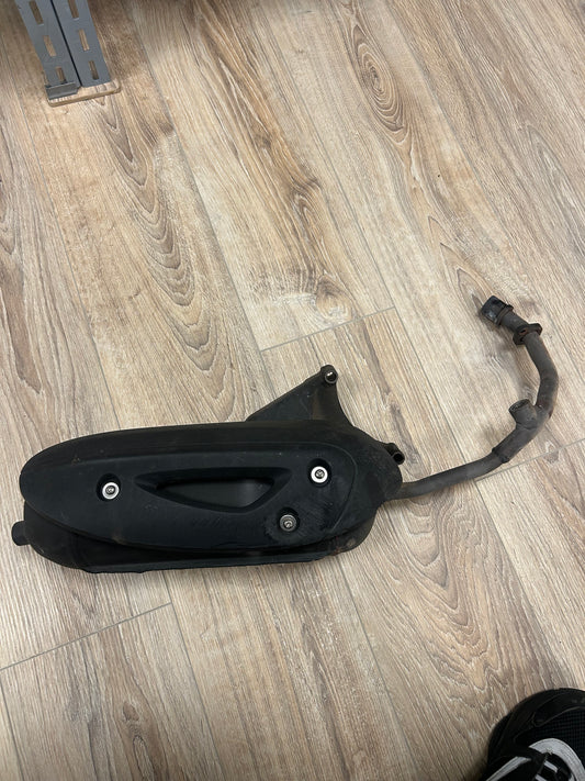 Piaggio zip E4 uitlaat | Licht beschadigd