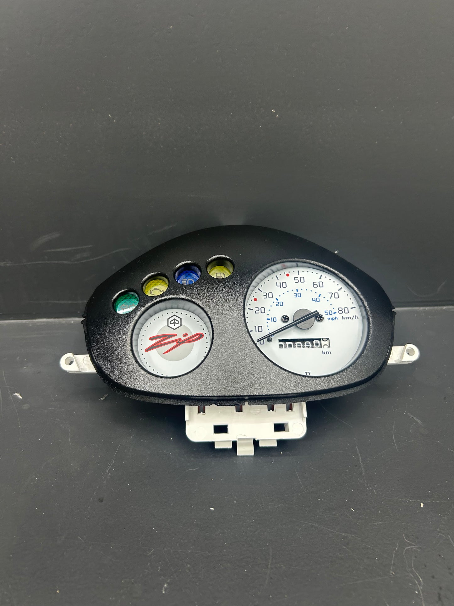 Piaggio zip teller iget