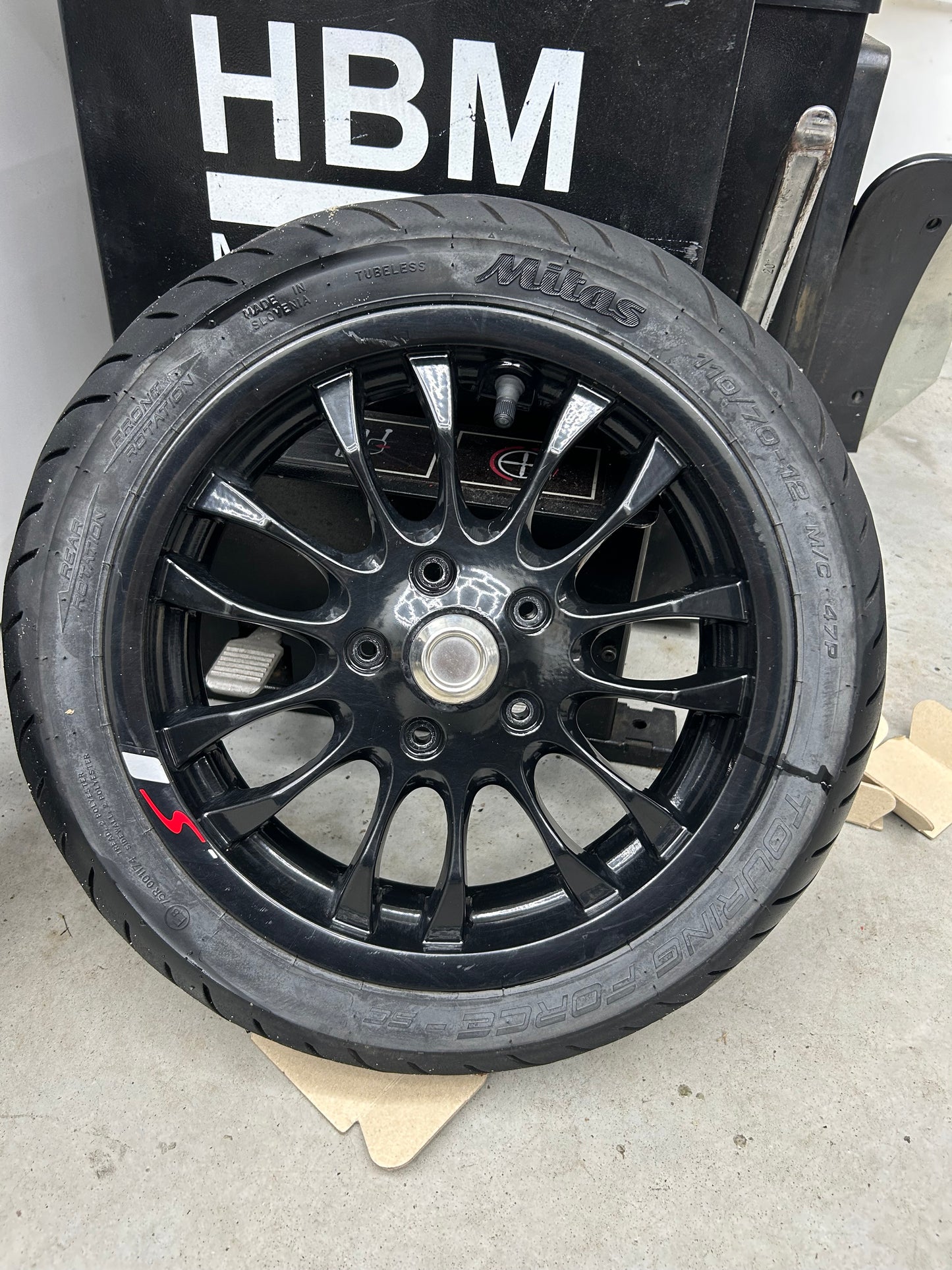 Vespa Sprint Velgenset | Glans Zwart | Netjes | Plug & Play