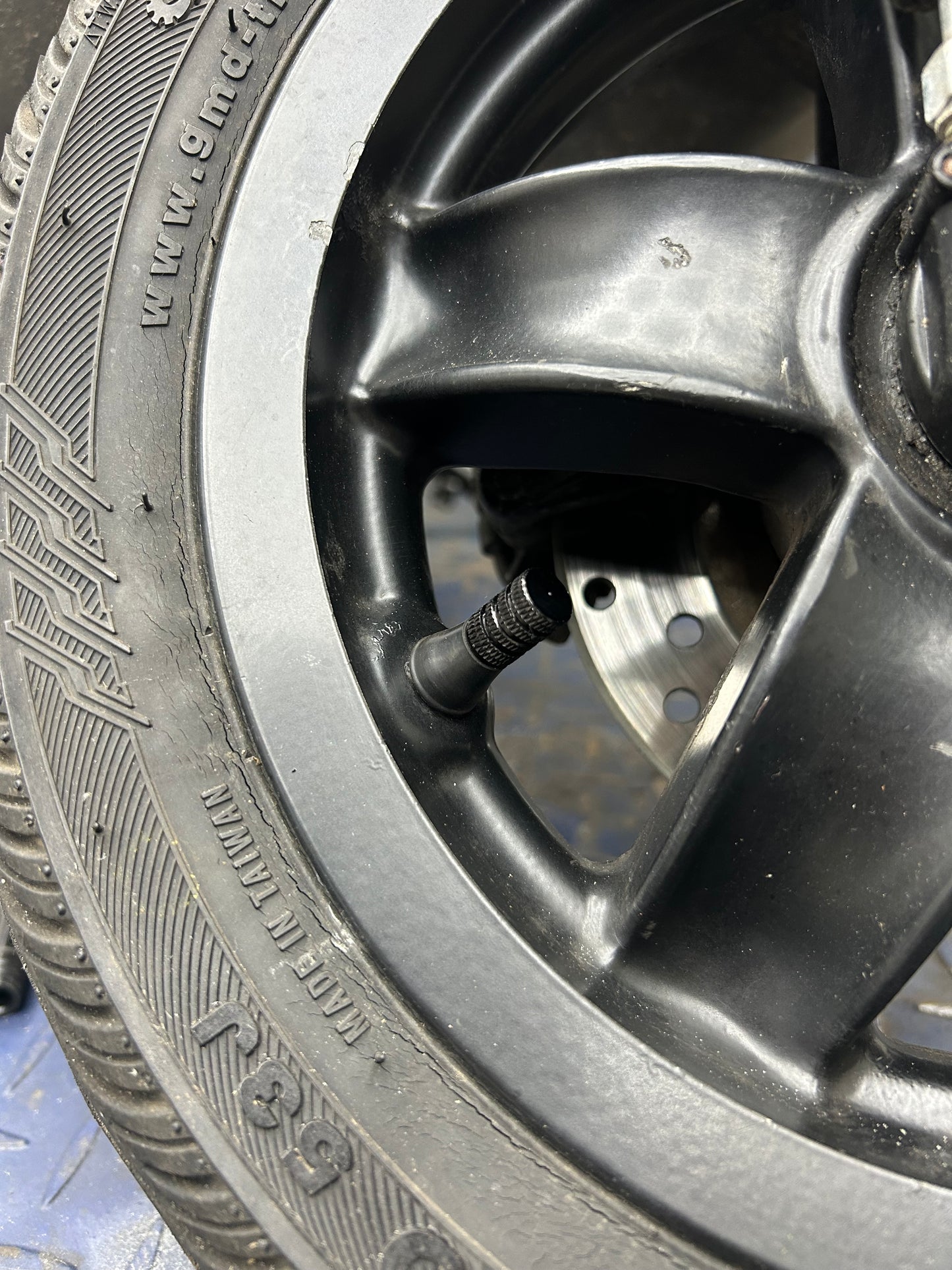 Aluminium ventieldopen | Zwart universele