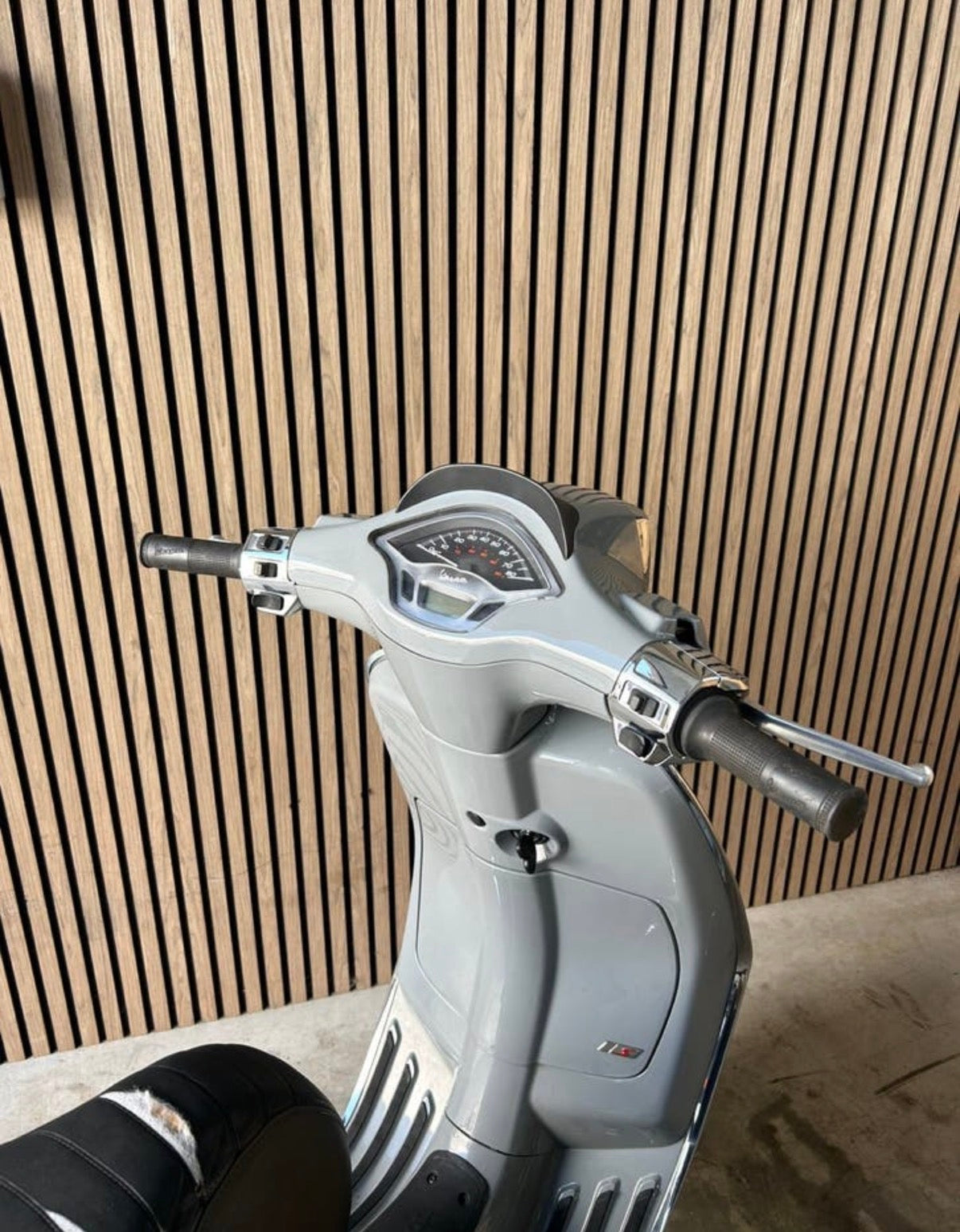 Vespa sprint iget | Nardo Grey | Snor